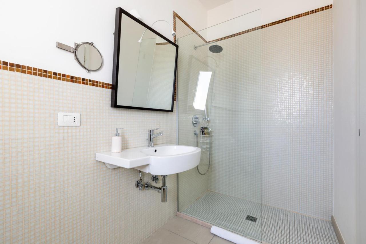Excellent Rooms Gallipoli Exterior photo